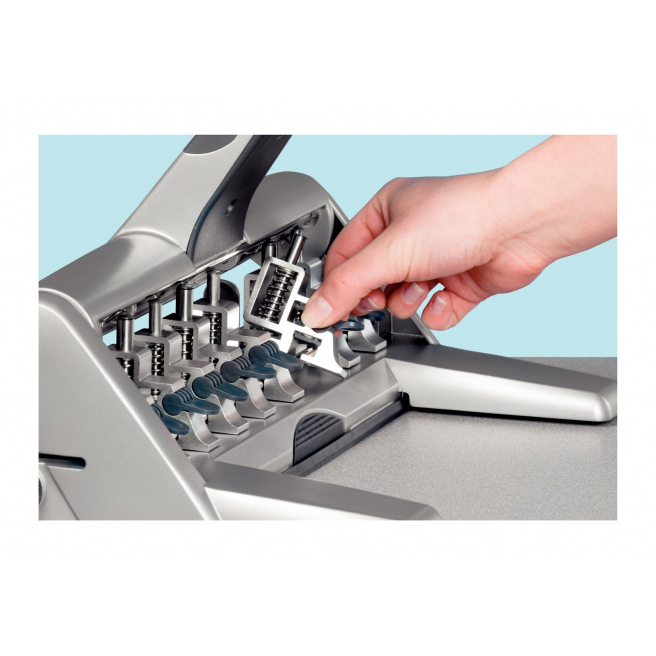 Leitz 5114 4-gaats perforator - 30 vellen Leitz 5114 4-gaats perforator - 30 vellen