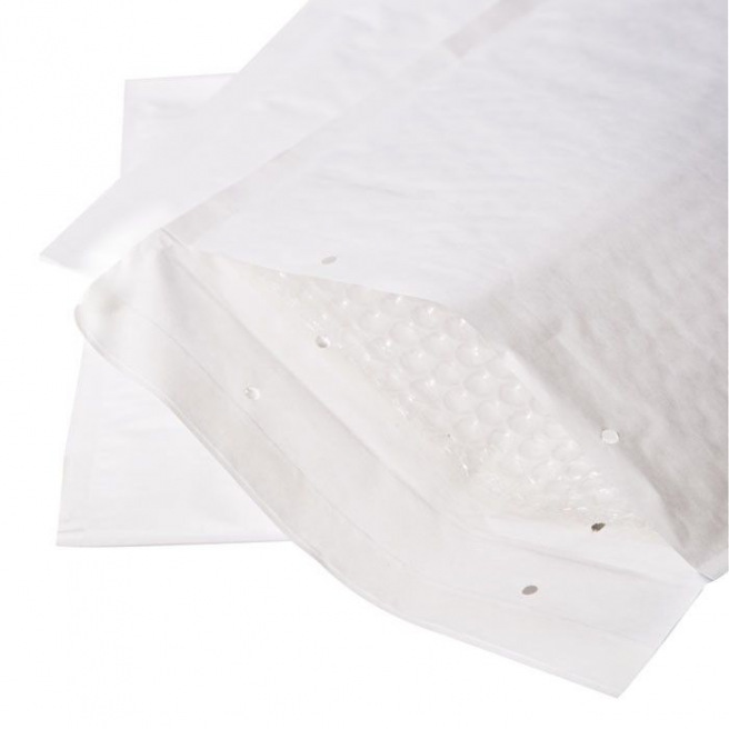 Witte luchtbellenvelop zak