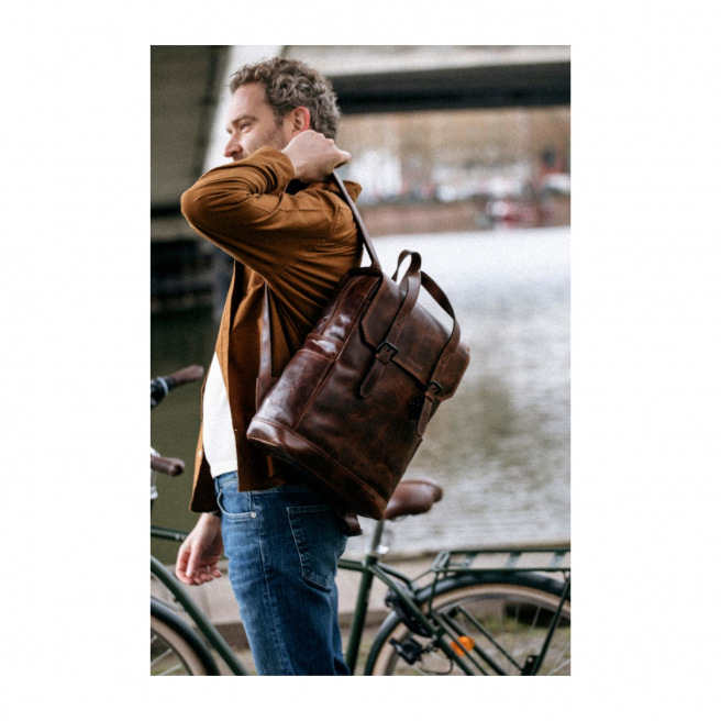 Maverick THE ORIGINAL leren rugzak voor 15,6" laptop Maverick THE ORIGINAL leren rugzak voor 15,6" laptop