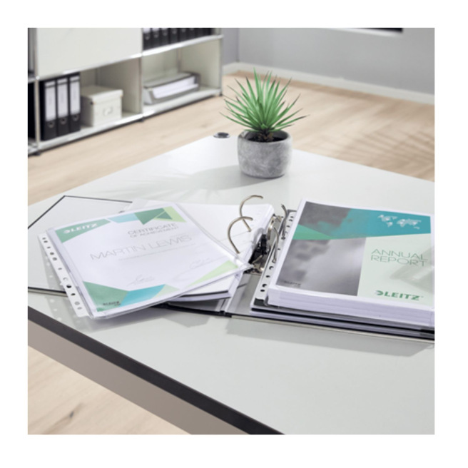 Geperforeerde Leitz Premium A4 mapjes met korrelige structuur - pakket van 5 Geperforeerde Leitz Premium A4 mapjes met korrelige structuur - pakket van 5