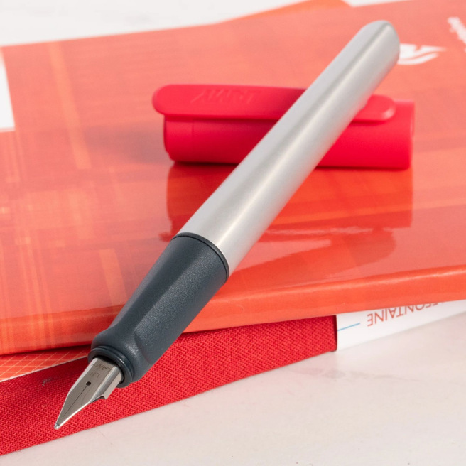 Stylo-plume Lamy NEXX - plume ambidextre