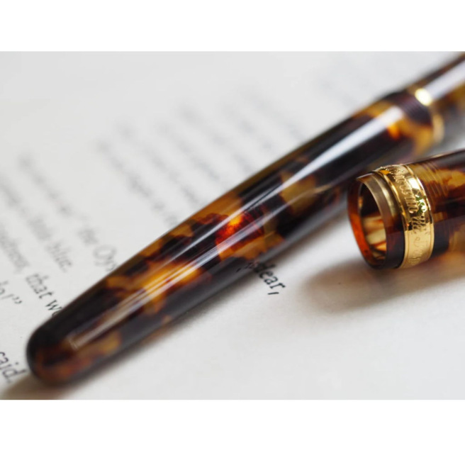 Stylo Platinum CENTURY 3776 Celluloïd Stylo Platinum CENTURY 3776 Celluloïd