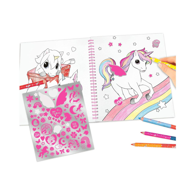 Carnet de coloriage Top Model COLOURING BOOK Carnet de coloriage Top Model COLOURING BOOK