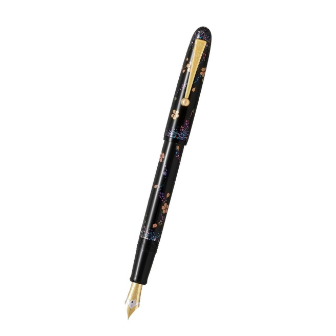 Namiki YUKARI Namiki YUKARI