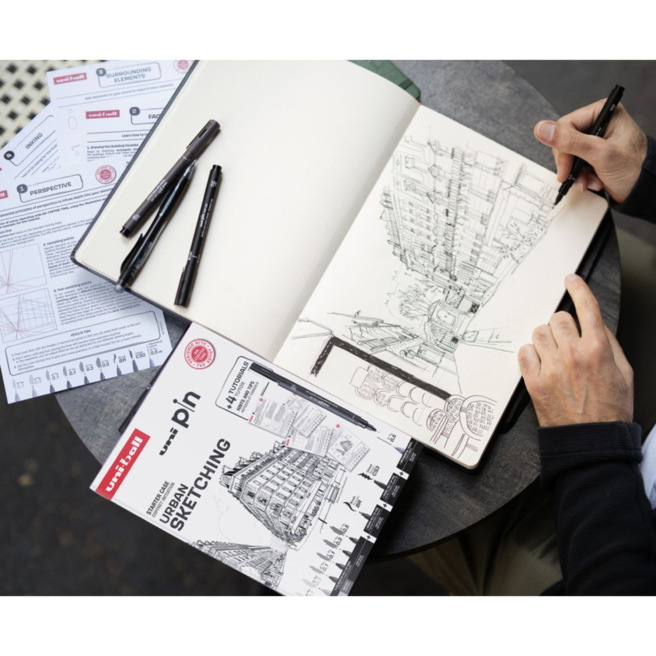 Cadeauset van gekalibreerde Uni-ball PIN stiften Cadeauset van gekalibreerde Uni-ball PIN stiften