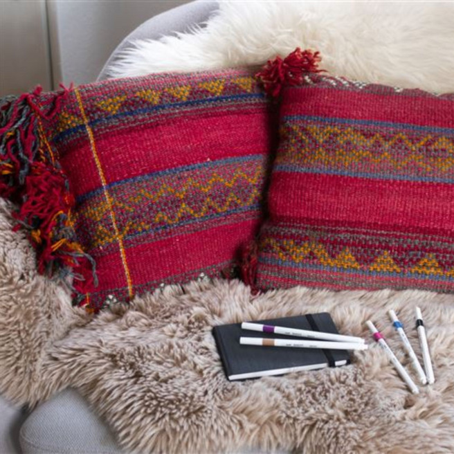 Feutre Uni-ball EMOTT - pointe extra-fine Feutre Uni-ball EMOTT - pointe extra-fine