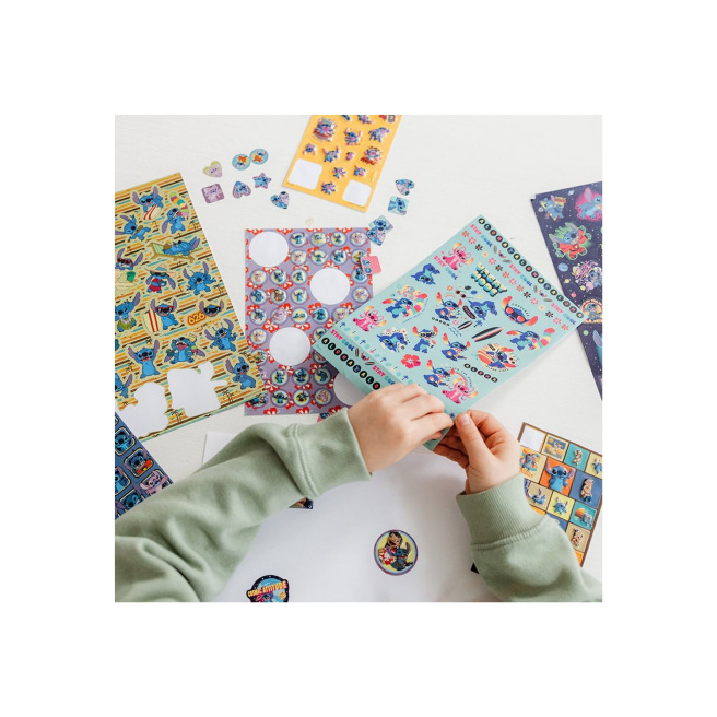 Set de stickers autocollants Lilo & Stitch TOTUM XL avec accessoires