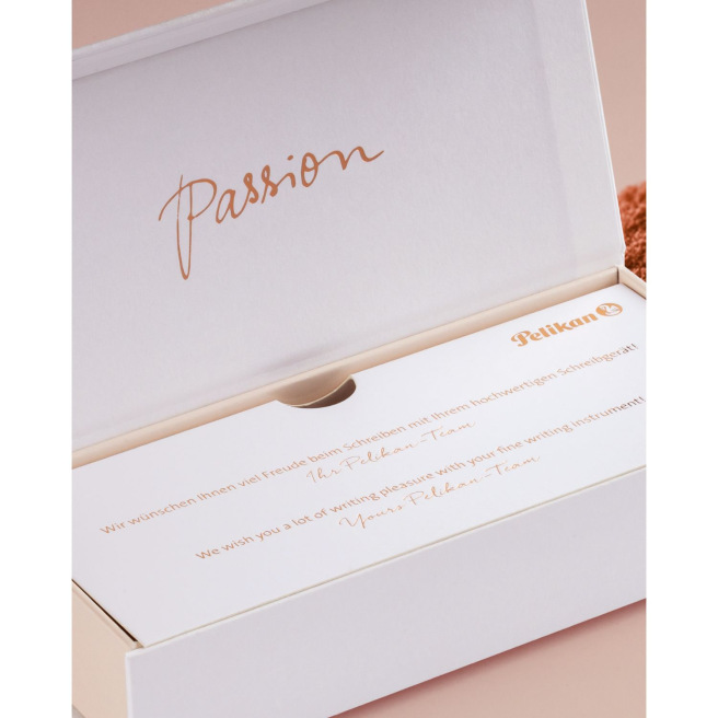 Stylo Pelikan SOUVERAN 600 WHITE & ROSE GOLD - édition spéciale