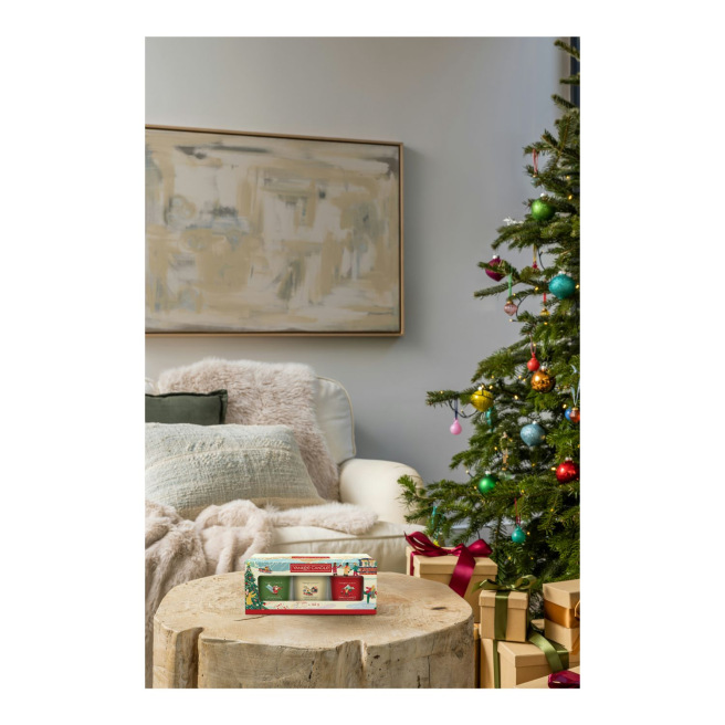 Yankee Candle Signature PASSPORT TO THE HOLIDAYS - set van 3 votiefkaarsen