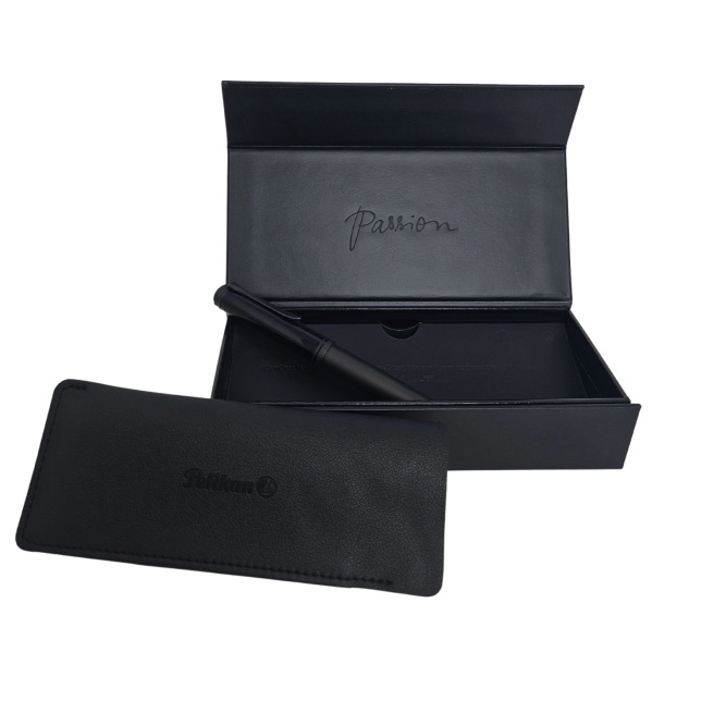 Pelikan SOUVERAN 809 ZWART MAT - speciale editie - vulpen - penpunt M