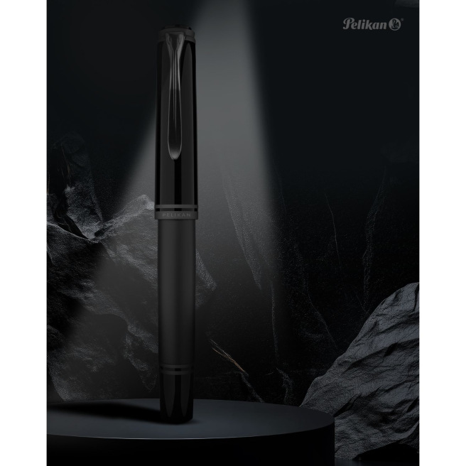 Stylo Pelikan SOUVERAN 809 BLACK MATT - édition spéciale - stylo-plume - plume M