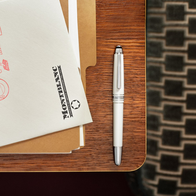 Stylo Montblanc MEISTERSTÜCK Classique BLANC