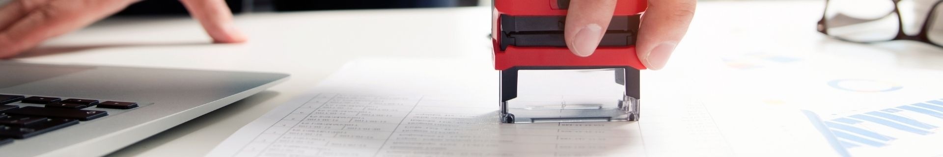 Lot De 12 Tampons Encreurs Motivants Pour Enseignants - "Bravo", "Très Bien" - Pour évaluations, Comportement (6.5x3.4cm)
